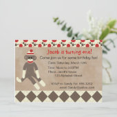 Sock Monkey Birthday Uitnodiging (Staand voorkant)