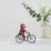Sock Monkey op fiets Briefkaart (Staand voorkant)