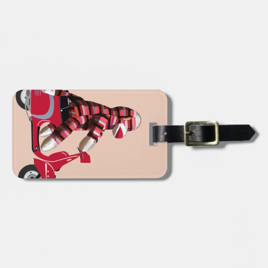 Sock Monkey op Red Moped Bagagelabel (Voorkant horizontaal)