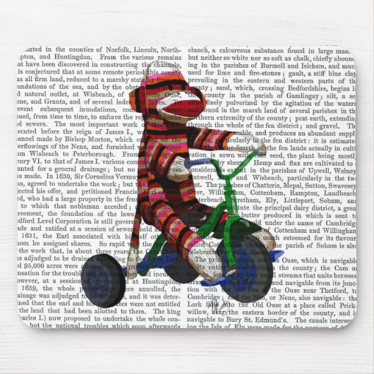 Sock Monkey op Tricycle Muismat (Voorkant)