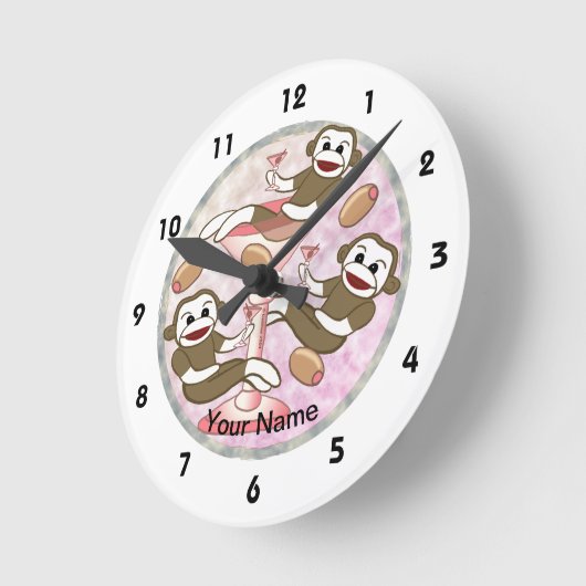 Sock Monkey Pink Martini Clock Ronde Klok (Hoek)