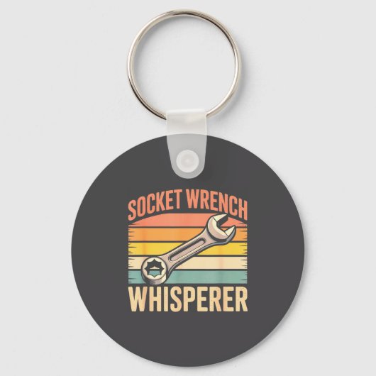 Socket Wrench Whisperer Retro Mechanic Crew Auto T Sleutelhanger (Voorkant)