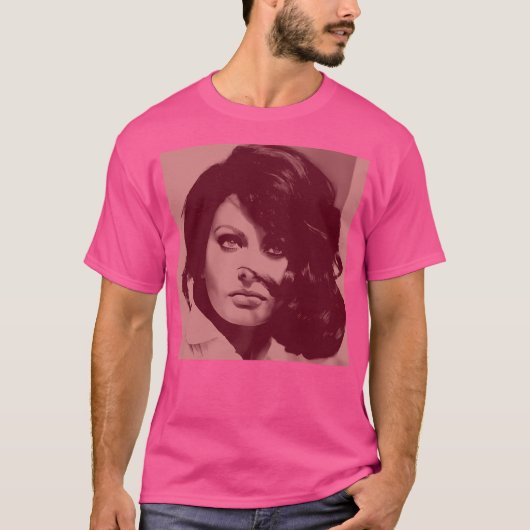 Sofia Loren in Maroon T-shirt (Voorkant)