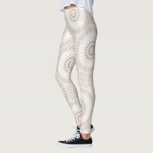 Soft Beige en White Mandala Medallion Leggings