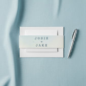 Soft Blue en crème Minimalistische trouwnamen Uitnodigingen Wikkel