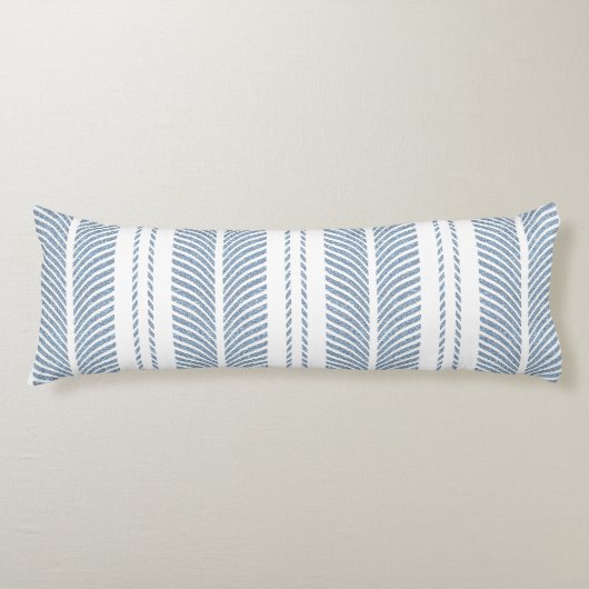 Soft Blue Herringbone Fern Striped Pattern Lichaamskussen (Voorkant)