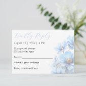 Soft Blue Himalayan Poppy Flower Garden Wedding RSVP Kaartje (Staand voorkant)