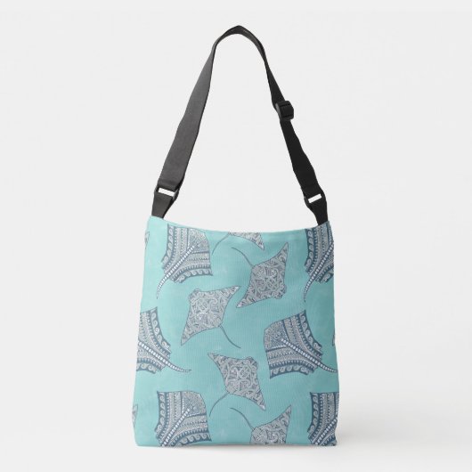 Soft Blue Tribal Stingrays Crossbody Tas (Voorkant)