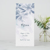 Soft Blue Waterverf Leaves Wedding Menu (Staand voorkant)