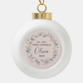 Soft Blush Floral Lijst Baby's eerste kerstdag Keramische Bal Ornament (Voorkant)