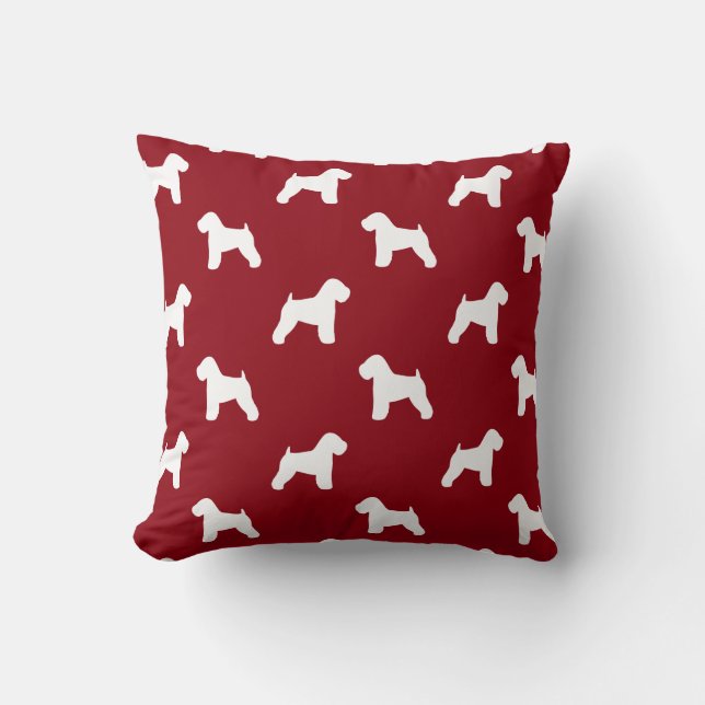 Soft Coated Terrier Silhouettes Red Kussen (Voorkant)