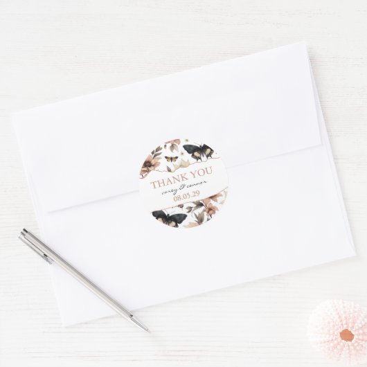 Soft Floral Butterflies Ronde Sticker (Envelop)