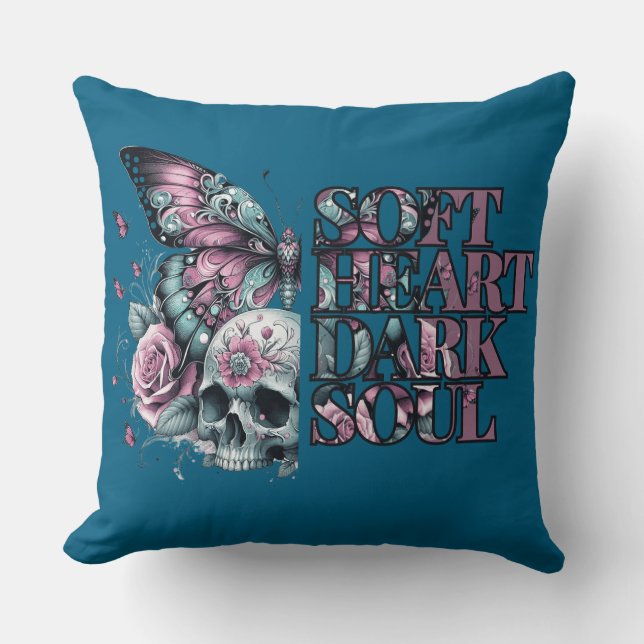 Soft Heart Dark Soul Pastel Gothic Kussen (Voorkant)