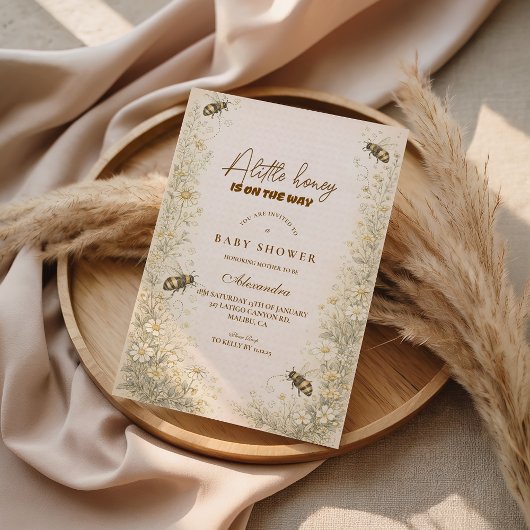 Soft Meadow Honey Bee Baby Shower Kaart