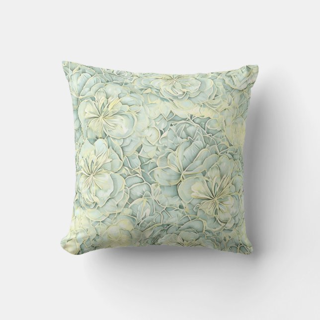 Soft Mint Green Floral Sierkussen (Voorkant)
