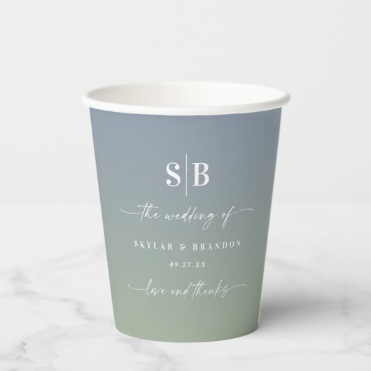 Soft Ombre Dusty Blue & Green Wedding Monogram Papieren Bekers (Achterkant)