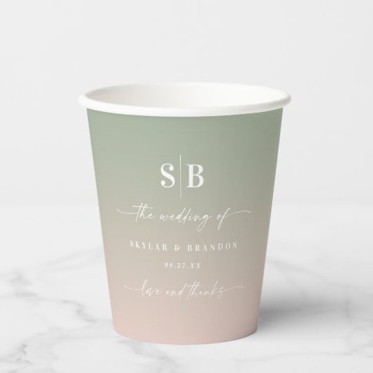 Soft Ombre Leaf Green Blush Pink Wedding Monogram Papieren Bekers (Voorkant)