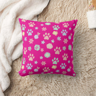 Soft Pastel Paw Prints and Flowers Pattern  Kussen