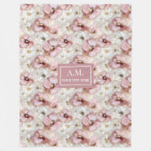 Soft Pastel Pink Delicate Floral Custom Name Throw Fleece Deken (Voorkant)