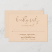Soft Peach Modern Chic Elegant Script Wedding RSVP Kaartje (Voorkant / Achterkant)