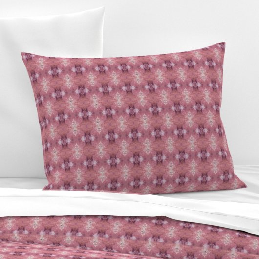 Soft pink and purple abstract S-size pattern Kussensloop