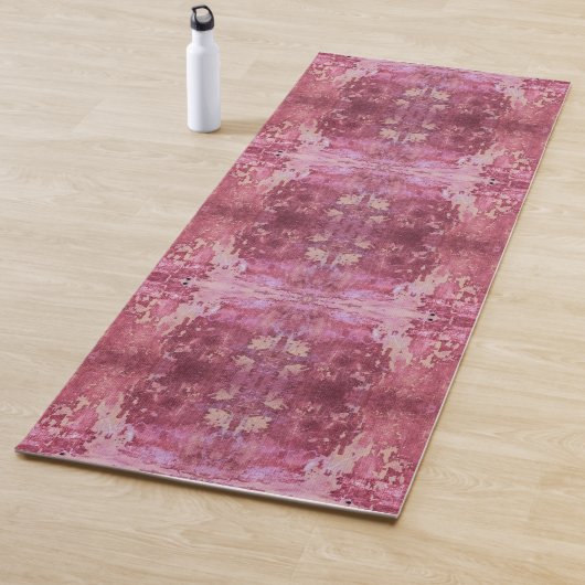 Soft pink and purple geometric pattern yogamat (In situ)