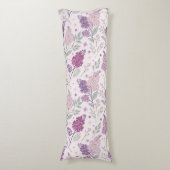 Soft Pink and Purple Lilac Floral Pattern   Lichaamskussen (Voorkant Verticaal)