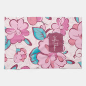 Soft Pink Bloom Floral Pattern Custom Name Theedoek (Horizontaal)