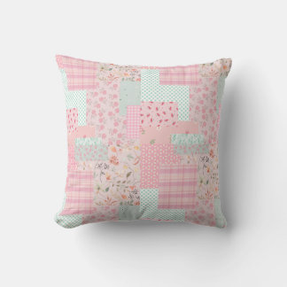 Soft Pink Floral Throw Pillow | Elegant Rose Aesth Kussen