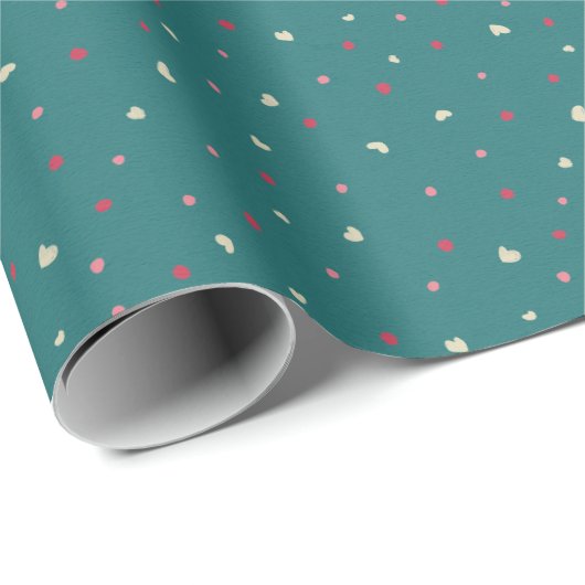 Soft Red & Green Polka Dots with Golden Hearts Cadeaupapier (Rol Hoek)