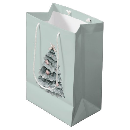 Soft Sage Green Christmas Blush Tree Ornament Medium Cadeauzakje (Voorkant Gekanteld)