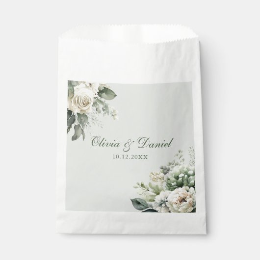 Soft Sage Green Floral Wedding Favor Bag Bedankzakje (Voorkant)