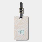 Soft Sand Modern Foliage Feminine Monogram Travel Bagagelabel (Voorkant verticaal)