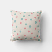 Soft Scandi Dotty Chic Design Kussen (Voorkant)