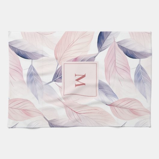 Soft Serenity Watercolor Leaves Custom Monogram Theedoek (Horizontaal)