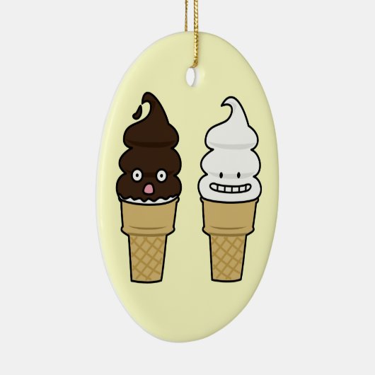 Soft Serve Ice Cream Cone wafer chocola vanilla Keramisch Ornament (Rechts)
