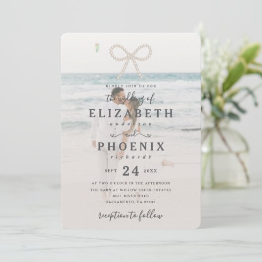 Soft Simple Pearl Bow Custom Photo Elegant Wedding Kaart (Staand voorkant)