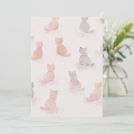 Soft Watercolor Cat Pattern Invitation Kaart (Staand voorkant)