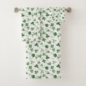 Soft Waterverf Shamrock Pattern Bad Handdoek (Insitu)