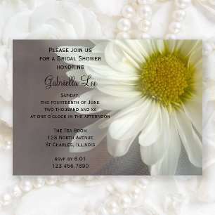 Soft White Daisy on Grey Vrijgezellenfeest Kaart