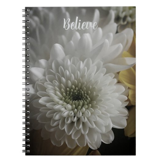 Soft White Floral Photo Spiral Notebook Notitieboek (Voorkant)