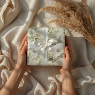 Soft White Hydrangea Floral Pattern Cadeaupapier