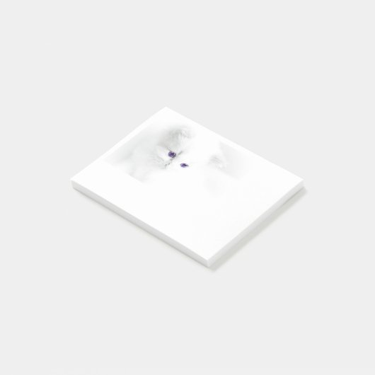 Soft White Kitten met Paarse ogen Post-it® Notes (Schuin)