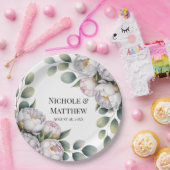 Soft White Peony with Eucalyptus Leaves Wedding Papieren Bordje (Feest)