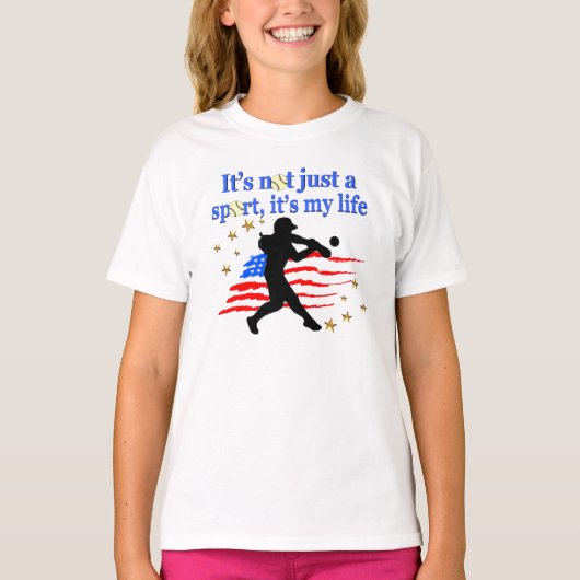 SOFTBAL IS MIJN LEVEN USA PATRIOTIC DESIGN T-SHIRT (Voorkant)