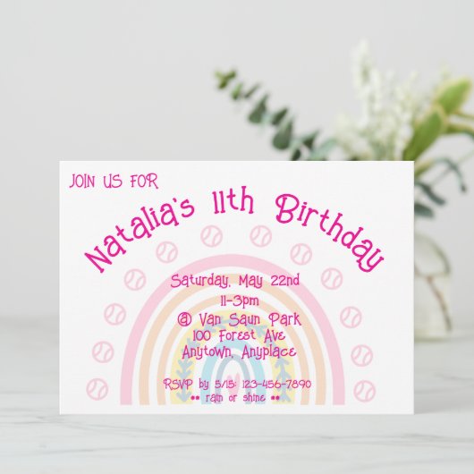 Softbal Party verjaardagsuitnodiging Kaart (Staand voorkant)