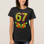 Softball 67 Six Seven Funny Gen Alpha Meme Drip Te T-shirt (Voorkant)