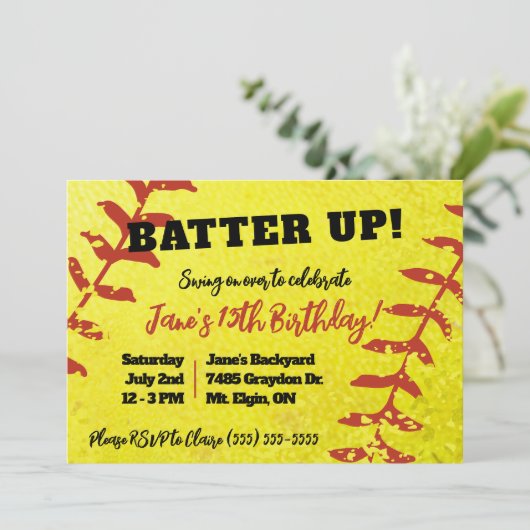 Softball, Geel en Rood Kinderen Verjaardagsfeest Kaart (Staand voorkant)