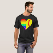 Softball LGBT Pride Heart Softball Player T-shirt (Voorkant volledig)