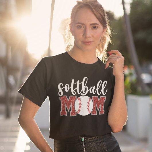 Softball Mom cute bright red text T-shirt